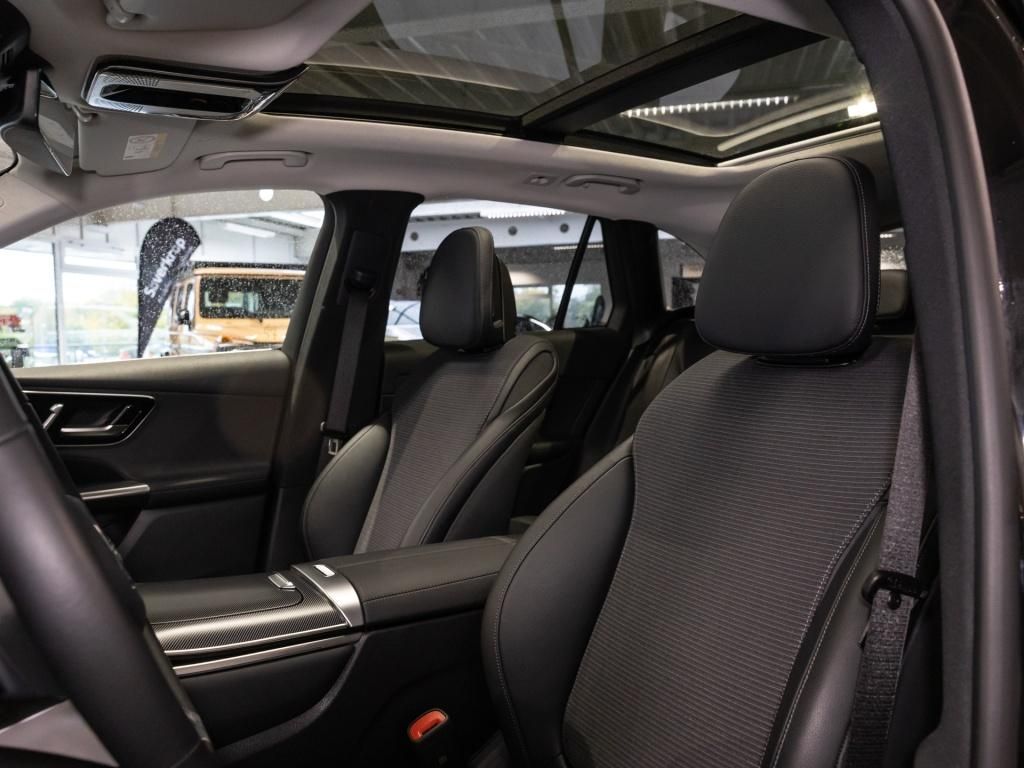Mercedes-Benz GLC 300 de 4M , AVANTGARDE MEMO AHK DISTR KAMERA