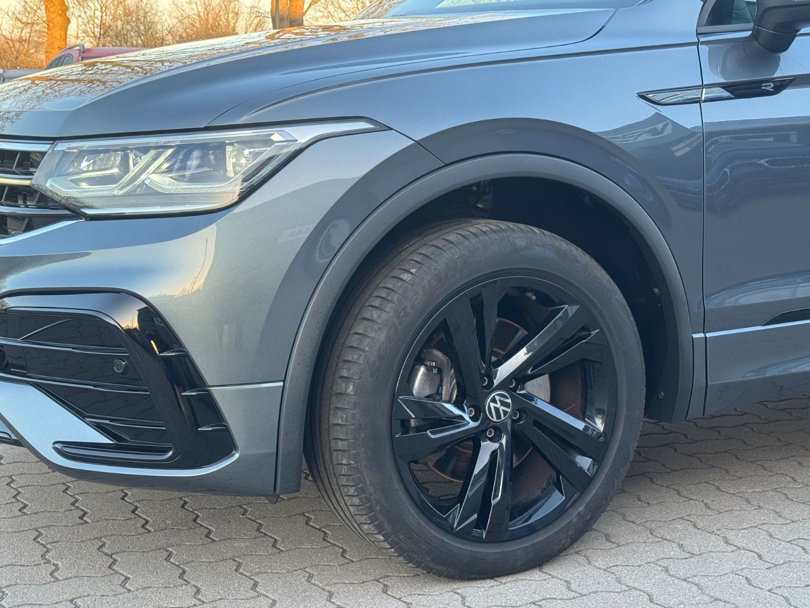 Volkswagen Tiguan Allspace R-Line 4M °B&S°AHK°R-Kamera°
