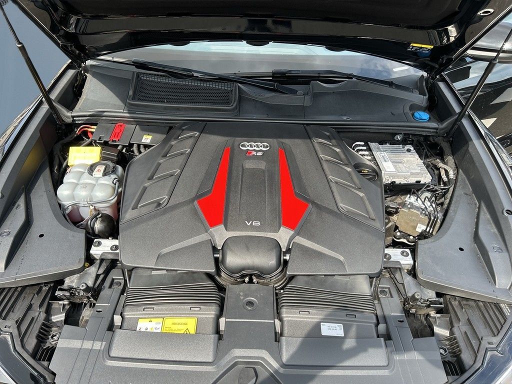 Audi RS Q8 4.0 TFSI quattro RS Essential Paket Dynami