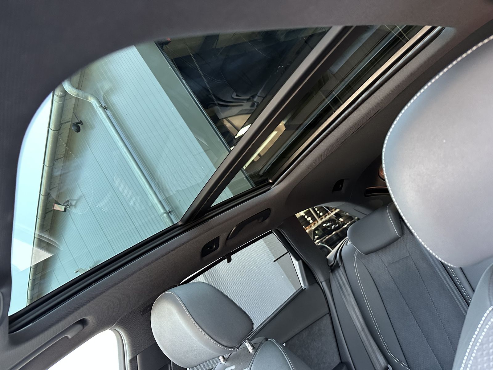 Audi A4 Avant 40 TDI S-Line - Samsaru's Car Outlet