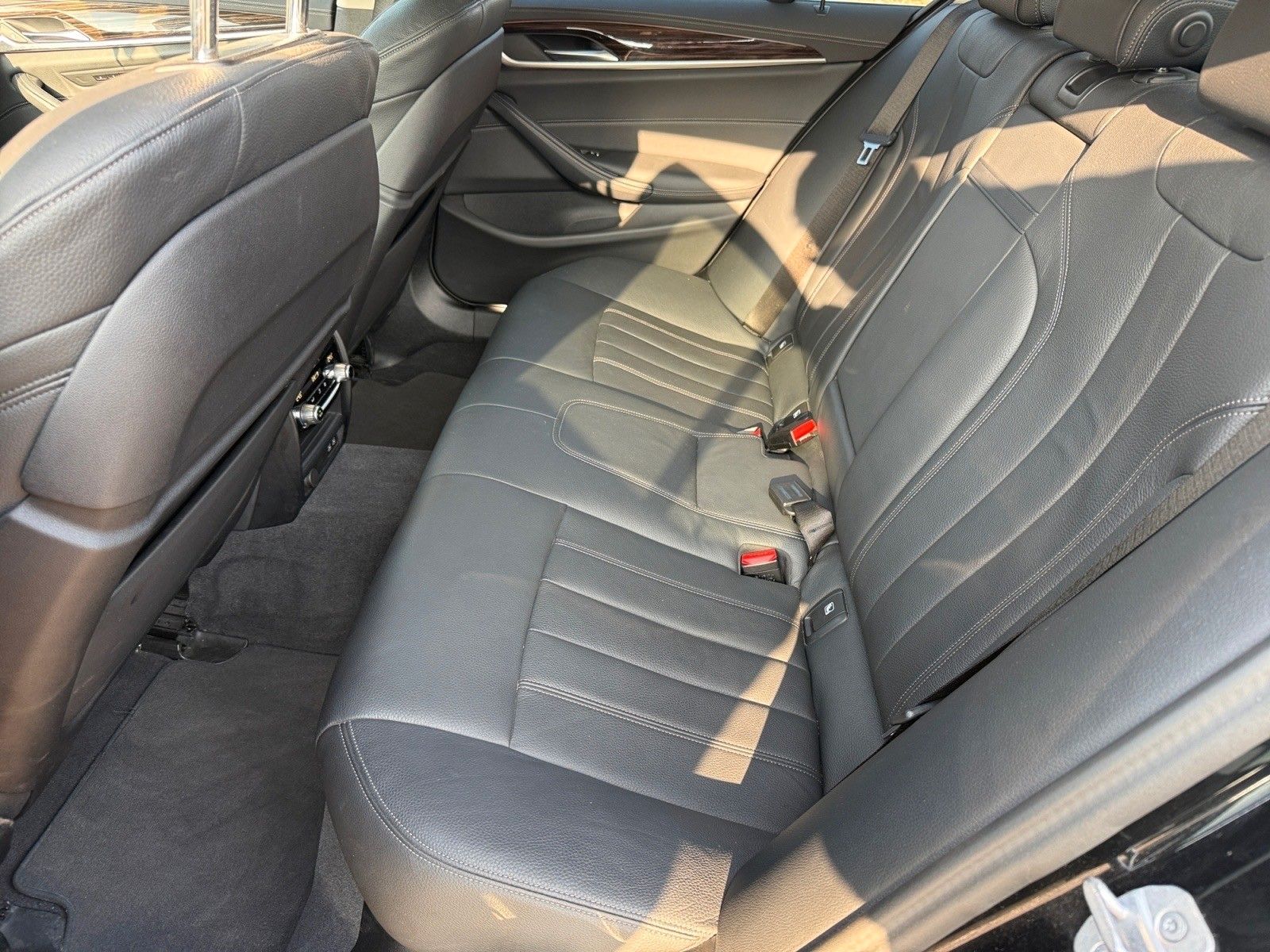 BMW 520 d xDrive Luxury Line/Live Cockpit