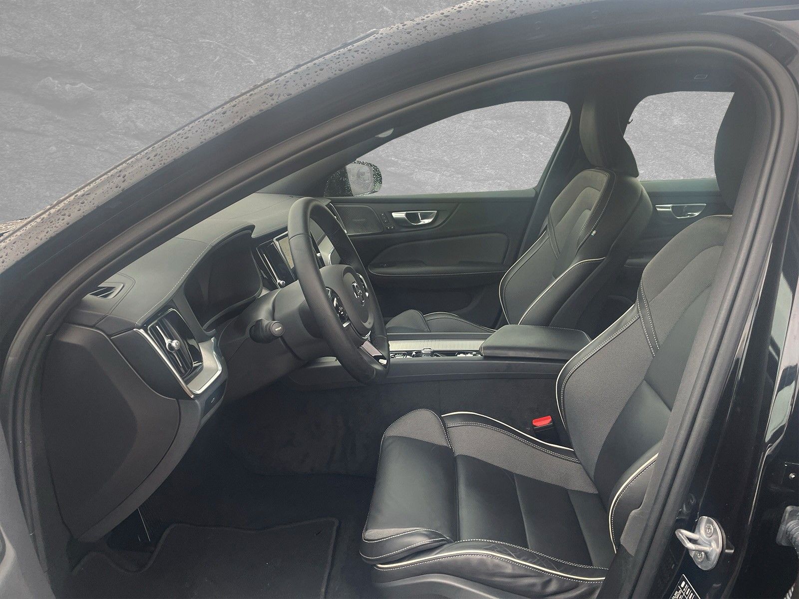 Volvo S60 B5 AWD Mild-Hybrid Ultimate Dark ACC BLIS SD