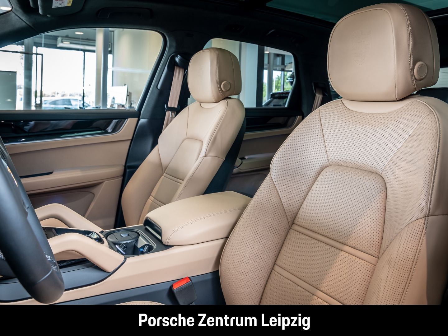 Porsche Cayenne S SportDesign PDCC HeadUp Sitzlüftung AH