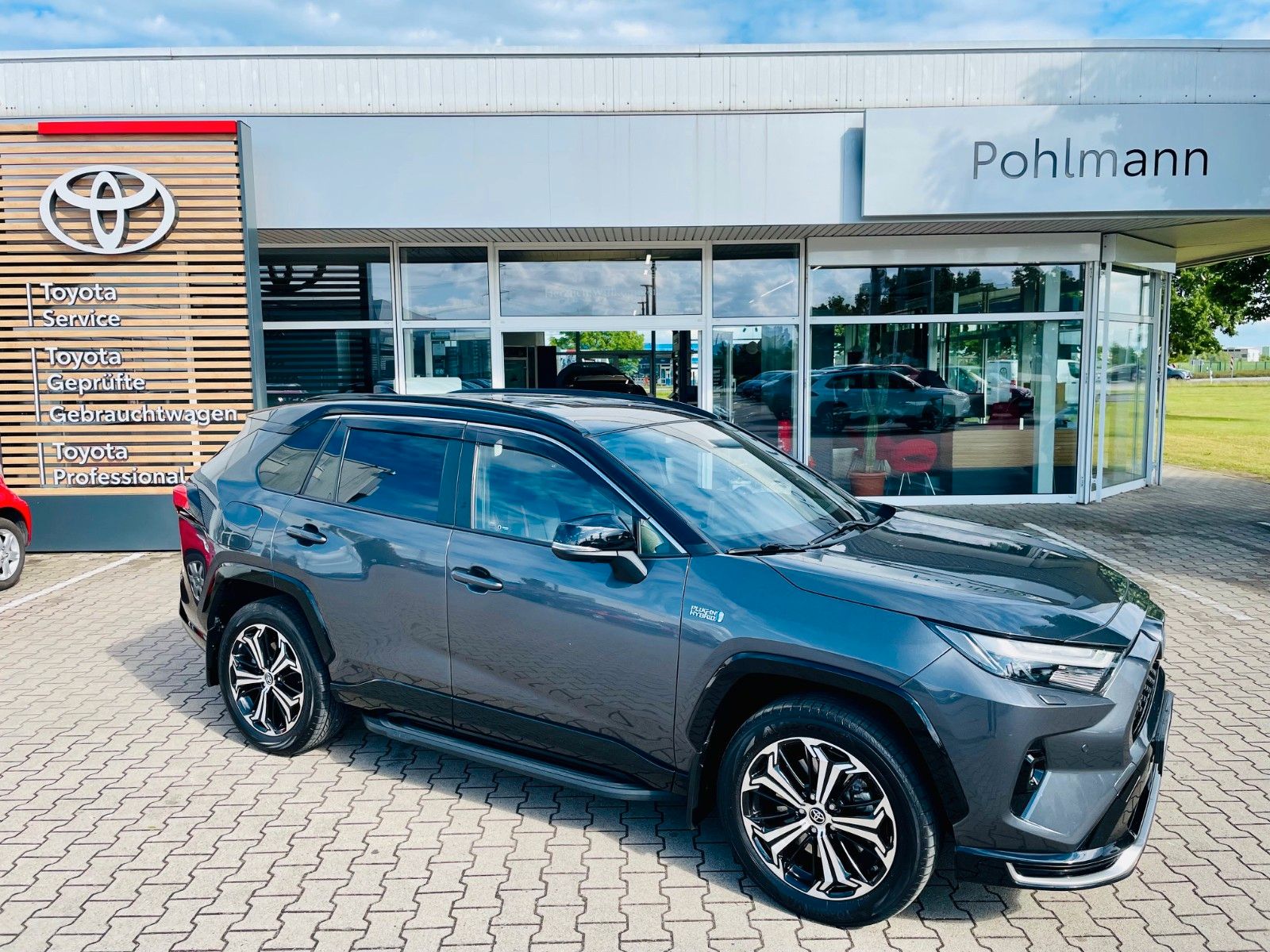 Toyota RAV 4 Plug-in Hybrid 4x4*AWD* STYLE*TECHNIK*360°