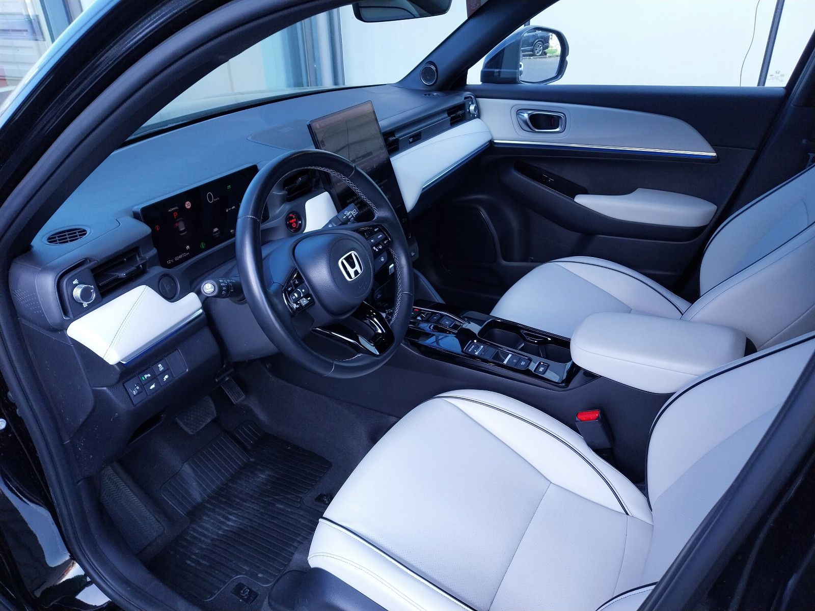 Honda e:Ny1 Advance