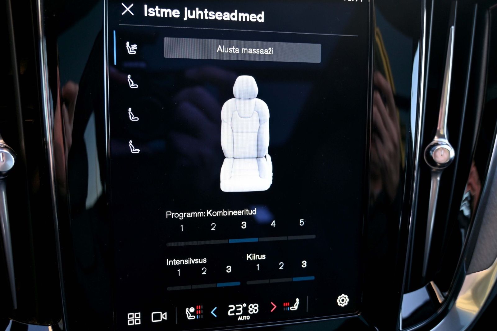 Volvo V60 Cross Country B&W HUD MASSAGE ULTIMATE FULL