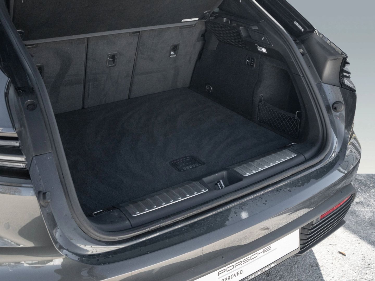 Porsche Macan 4 AHK Sport Chrono Paket Luftfederung