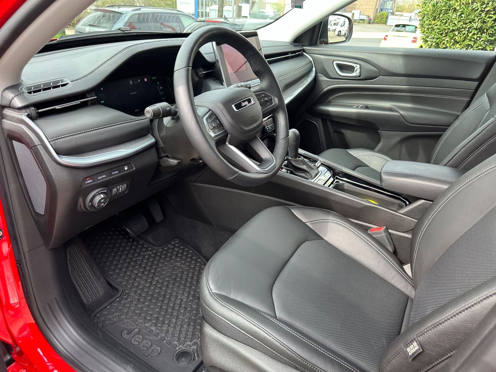 Jeep CompassS Plug-In Hybrid 4WD 8-fach Bereifung AHK