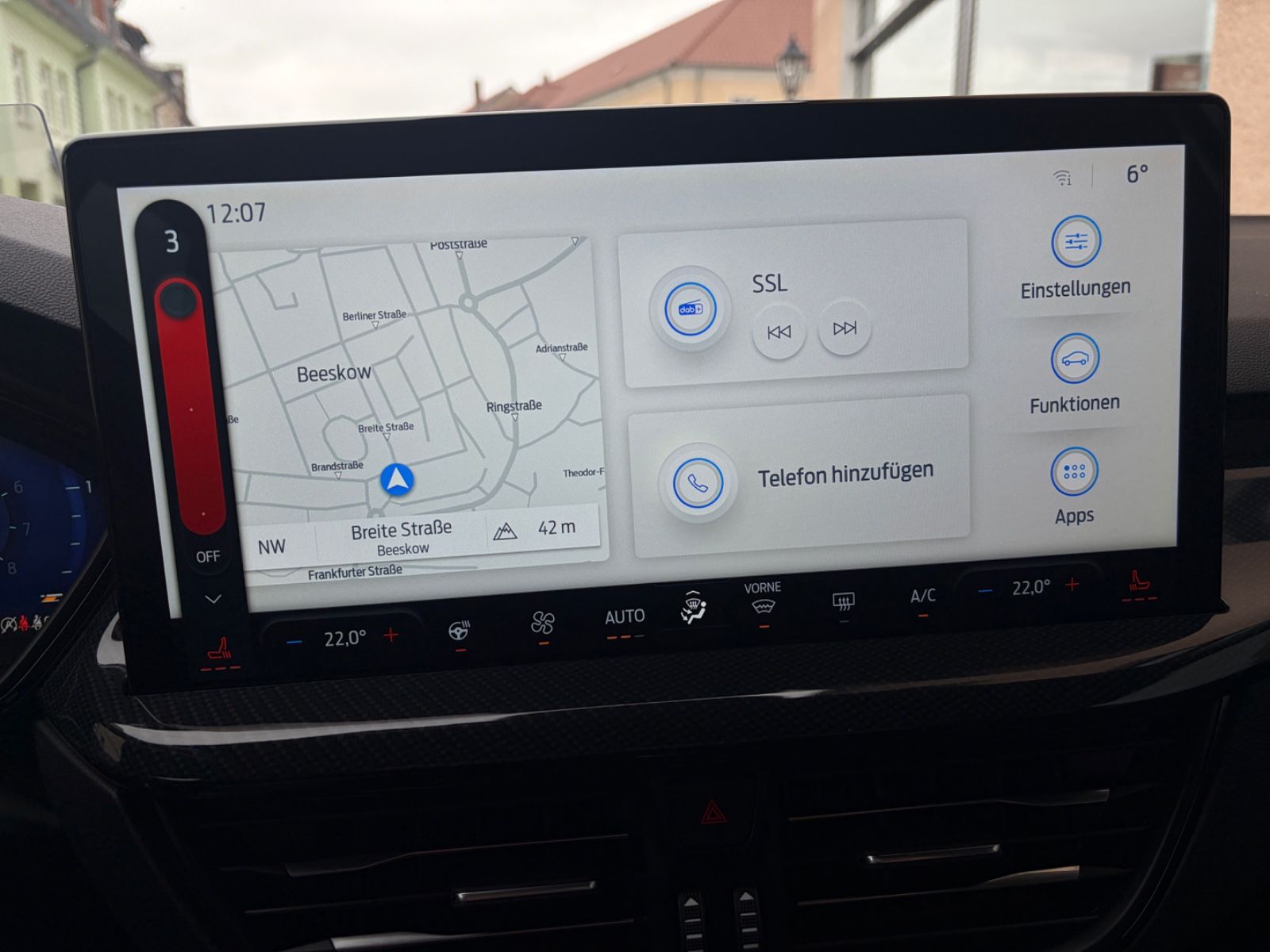 Ford Focus Turnier ST-Line X Automatik Kamera LED Nav