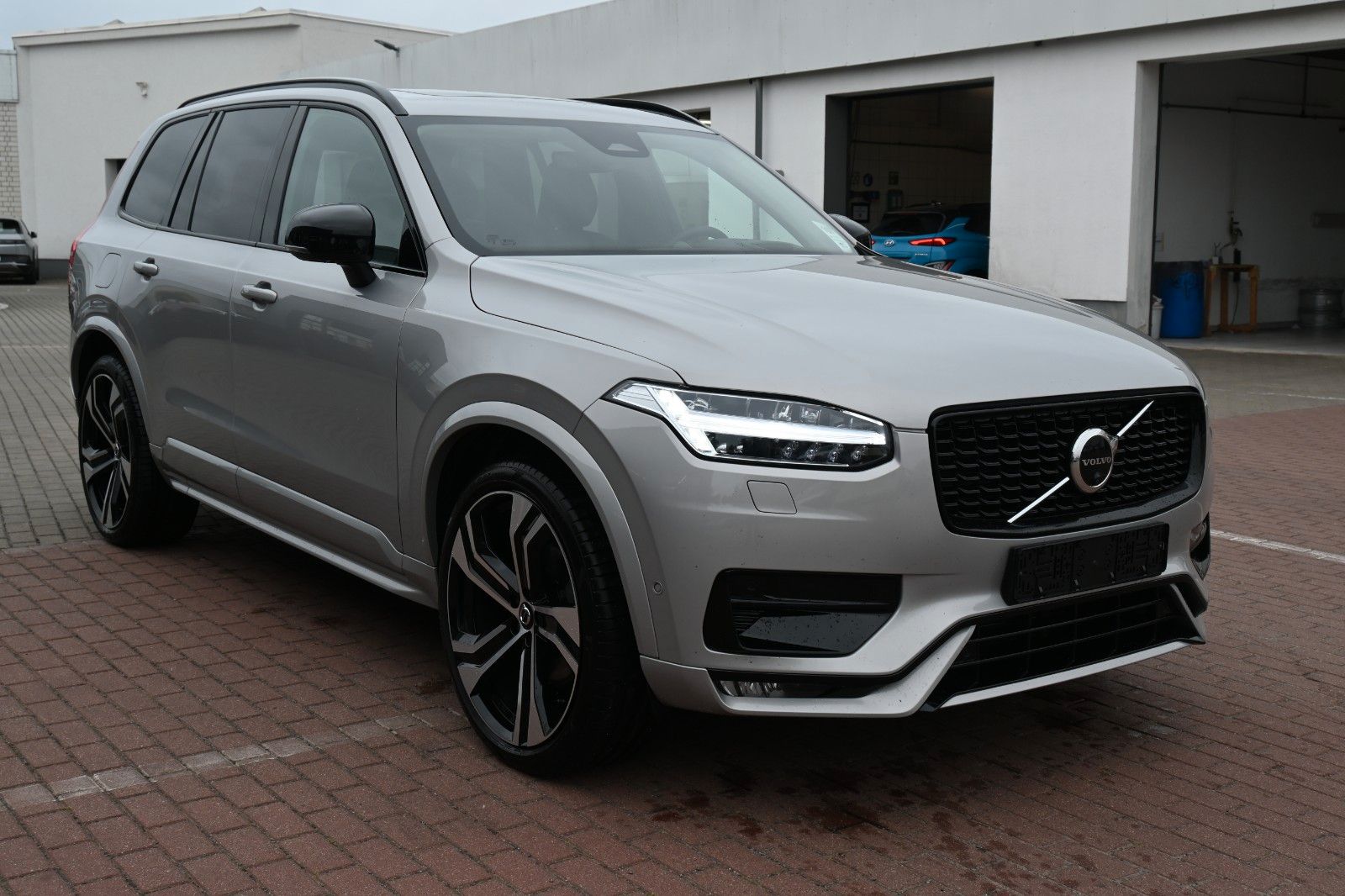 Volvo B5 AWD Ultimate Dark *HUD*B&W*LUFT*MASS*AHK*