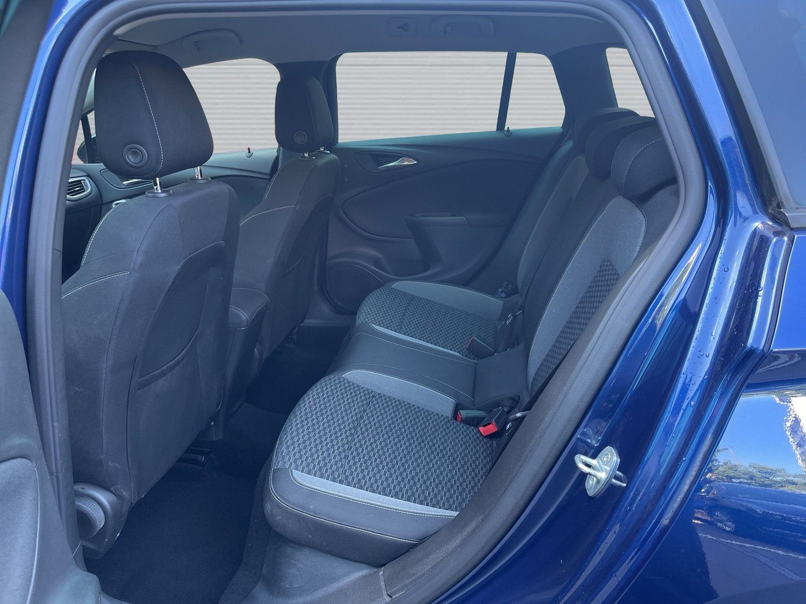 Opel Astra K 1.4 - Samsaru's Car Outlet