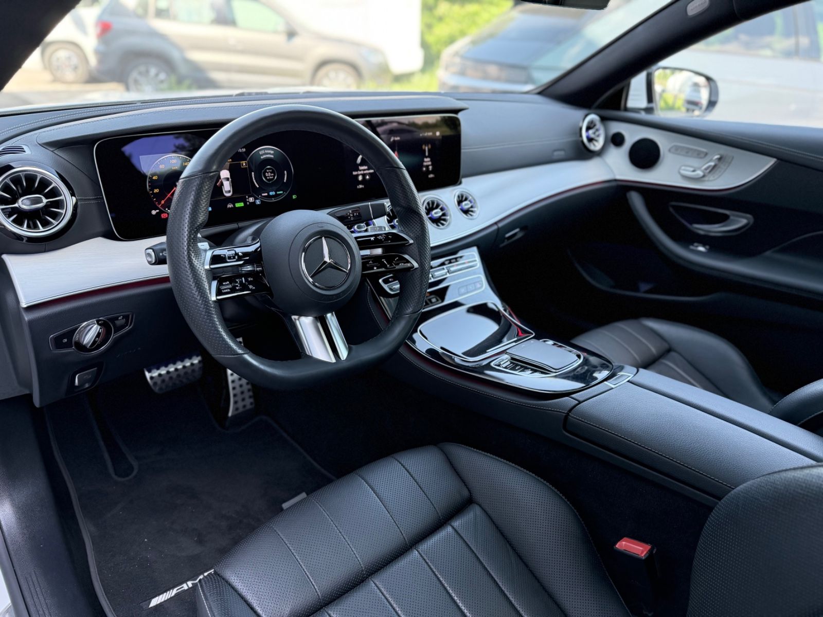 Mercedes-Benz E 300d Coupe 4Matic AMG - Samsaru's Car Outlet