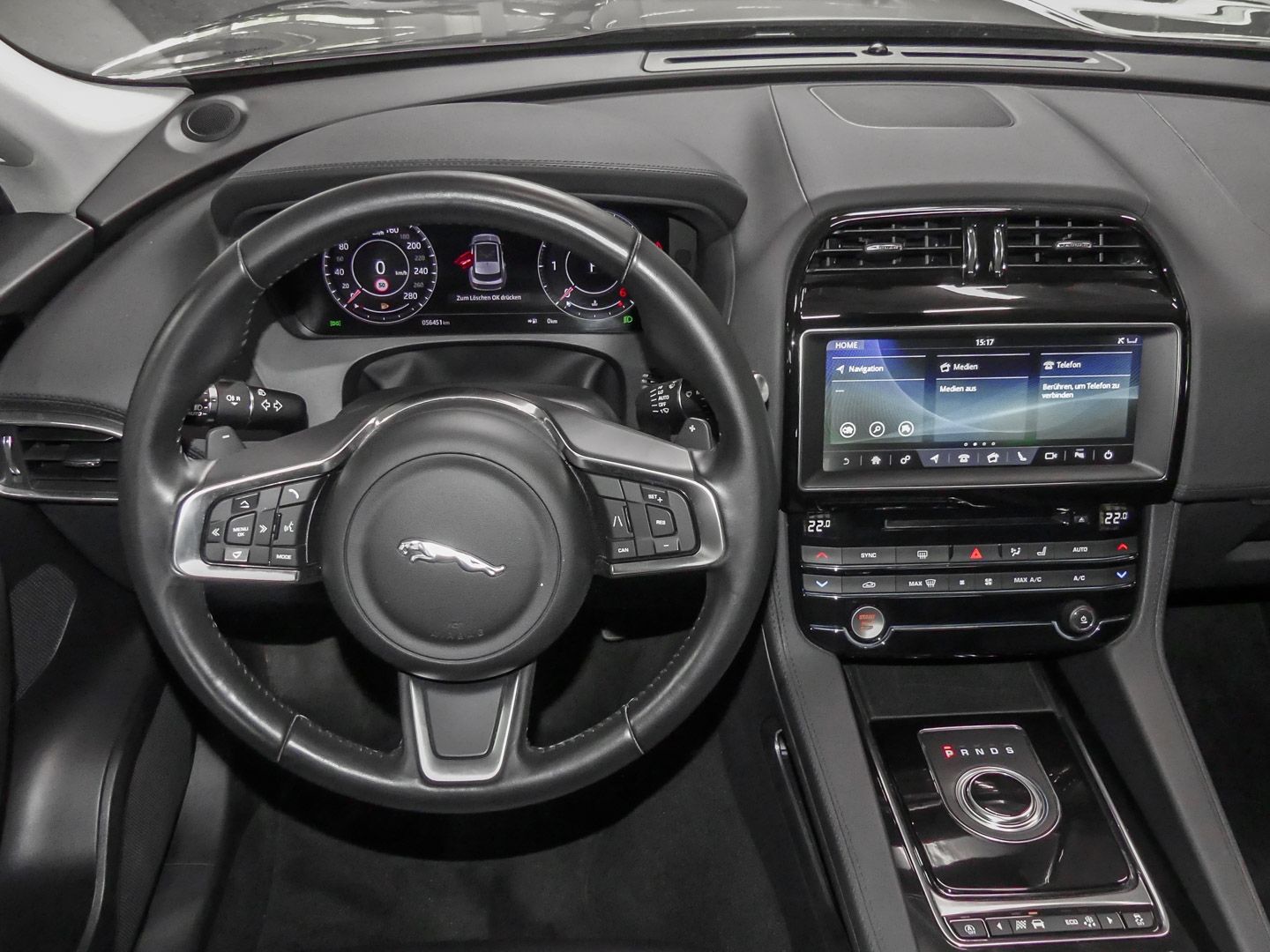 Jaguar F-Pace Prestige AWD 30d EU6d-T Allrad AHK-abnehm