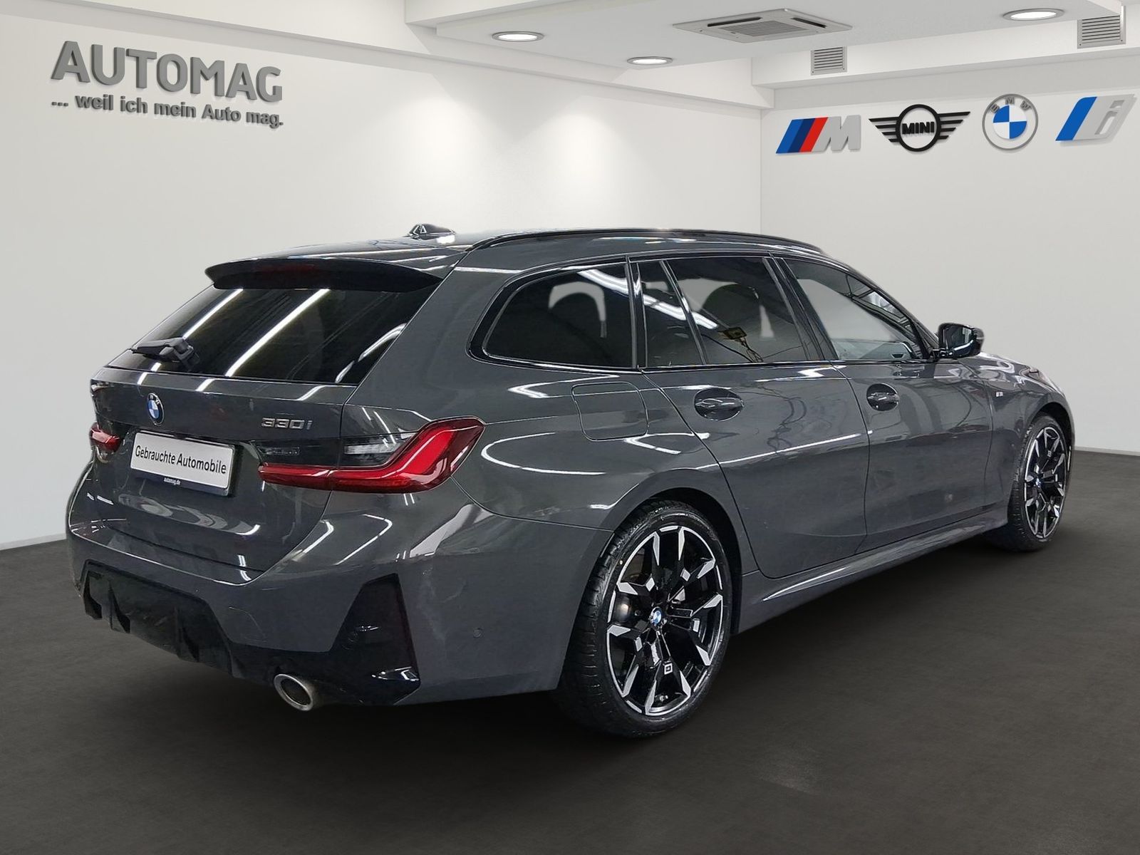 BMW 330i xDrive Touring*Msport*DrivAss*ParkAssPlus*A