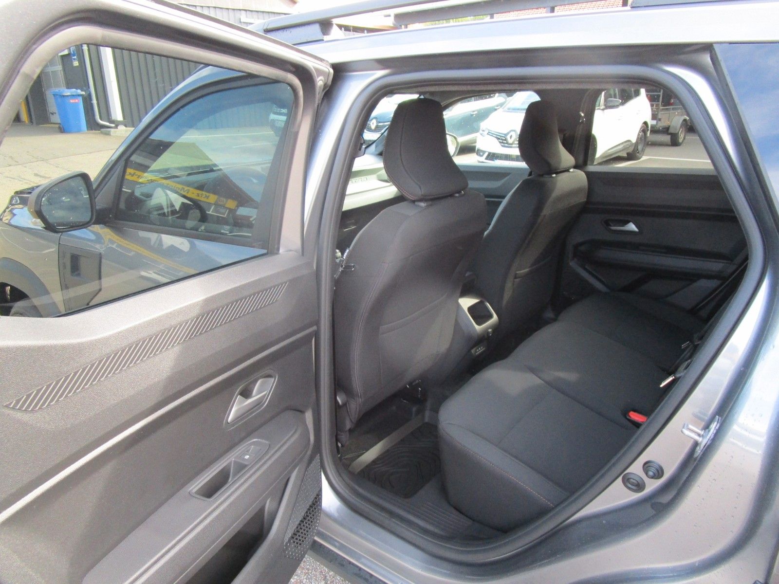 Dacia Duster III TCe 130 ExtremeTageszulasung - Samsaru's Car Outlet