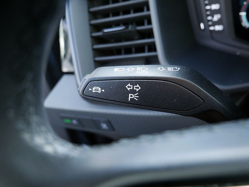 Audi A1 Sportback 30 TFSI advanced NAVI+SHZ+KLIMA+FSE