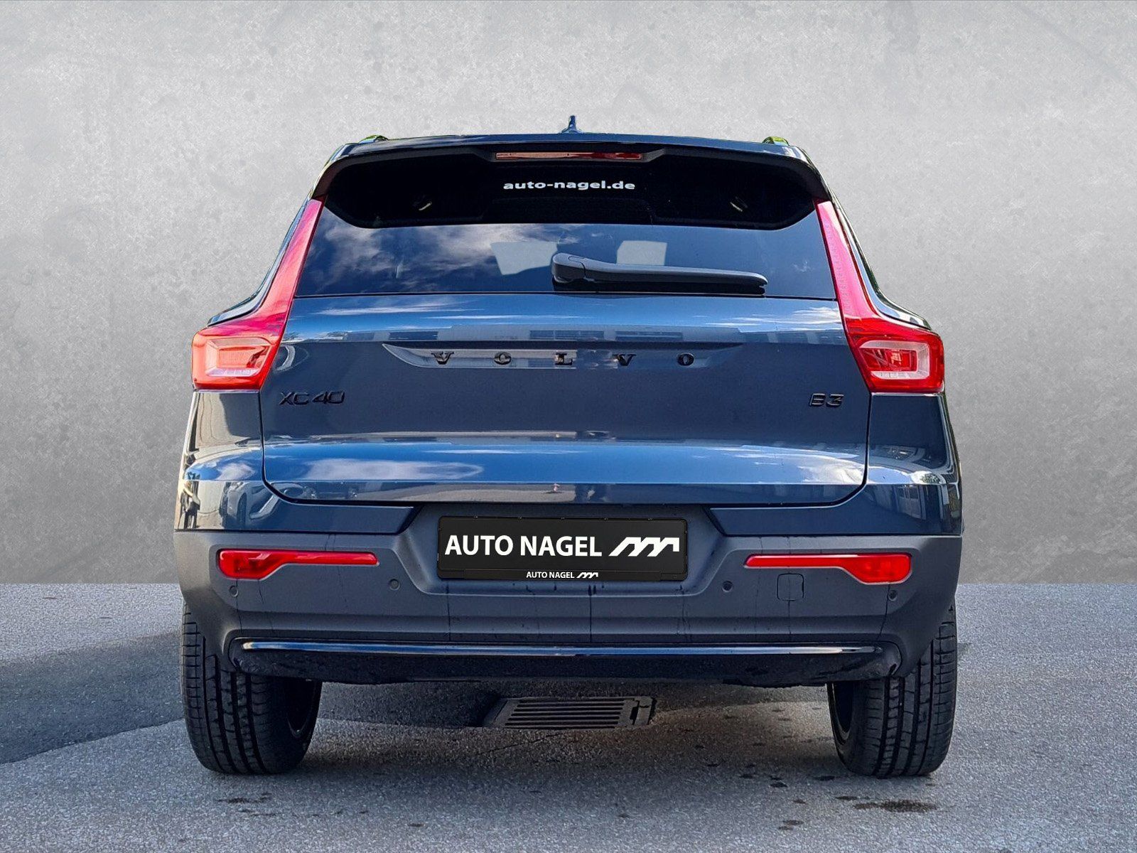 Volvo XC40 B3 Black Edition Ultra Standheizung AHK