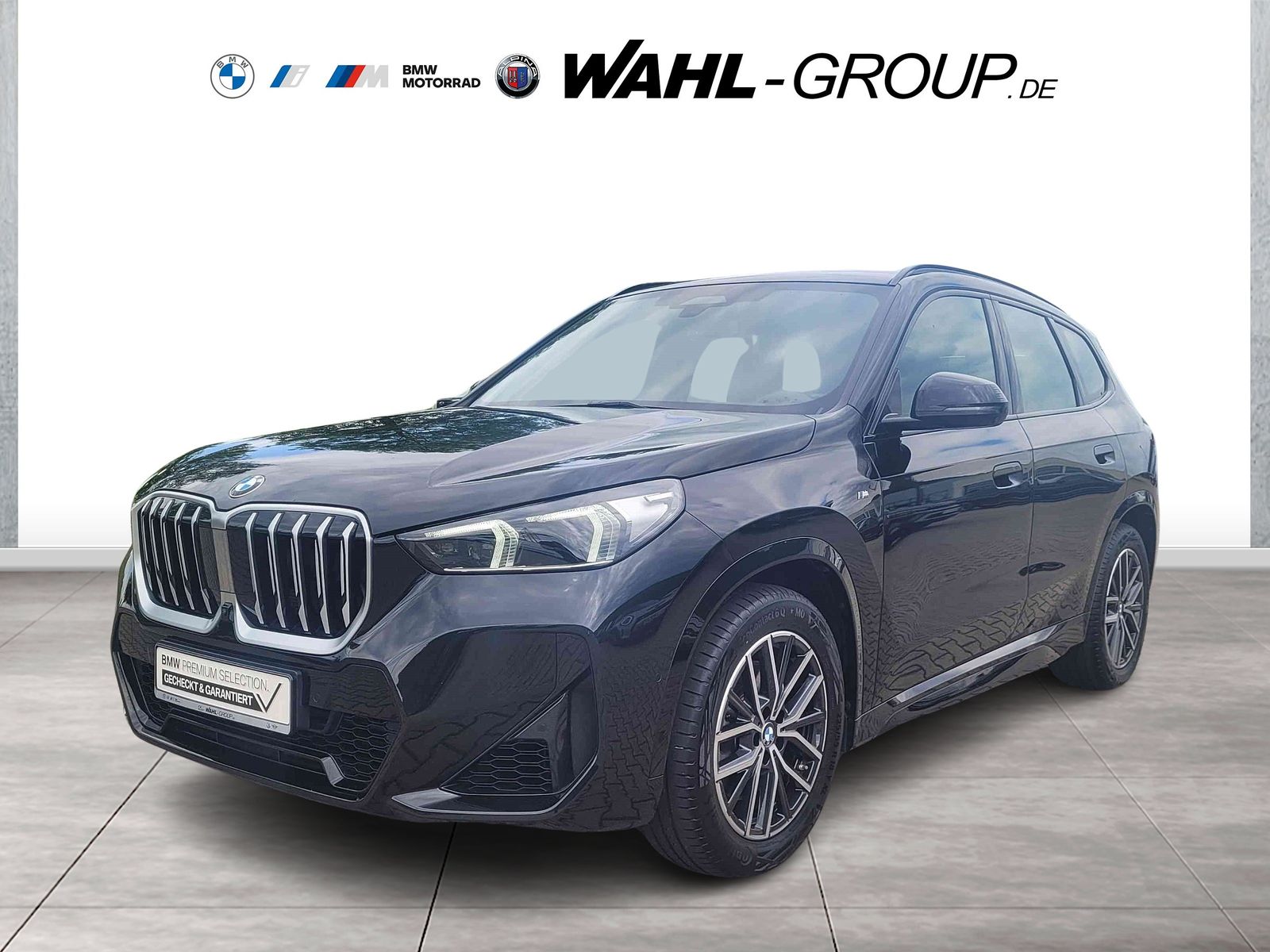 BMW X1 xDrive23i M Sportpaket - Samsaru's Car Outlet