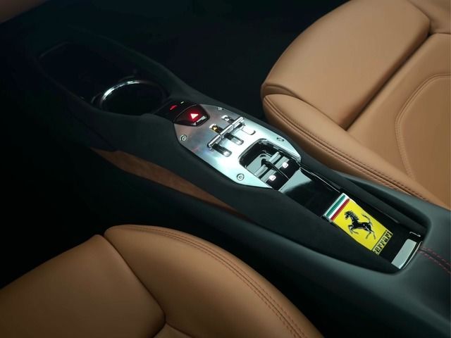 Ferrari 296 GTB LIFT CARBON KERAMIK