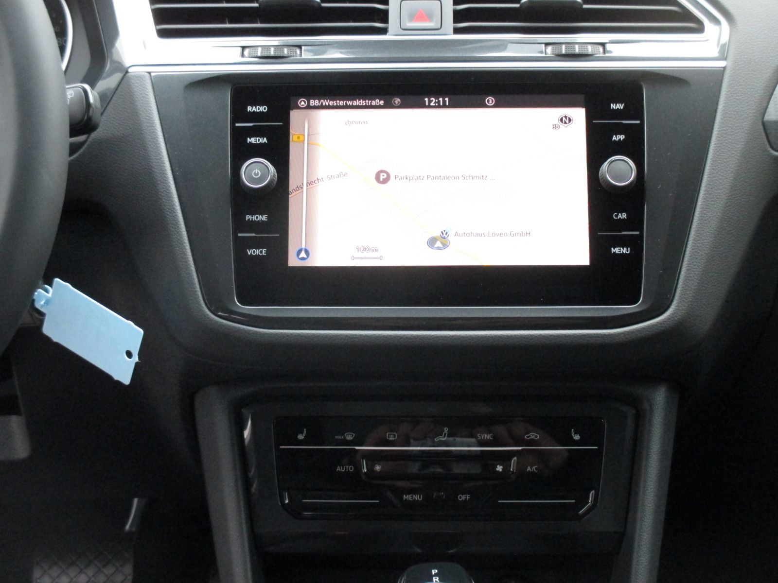 Volkswagen Tiguan 1.5 TSI DSG Life - Samsaru's Car Outlet