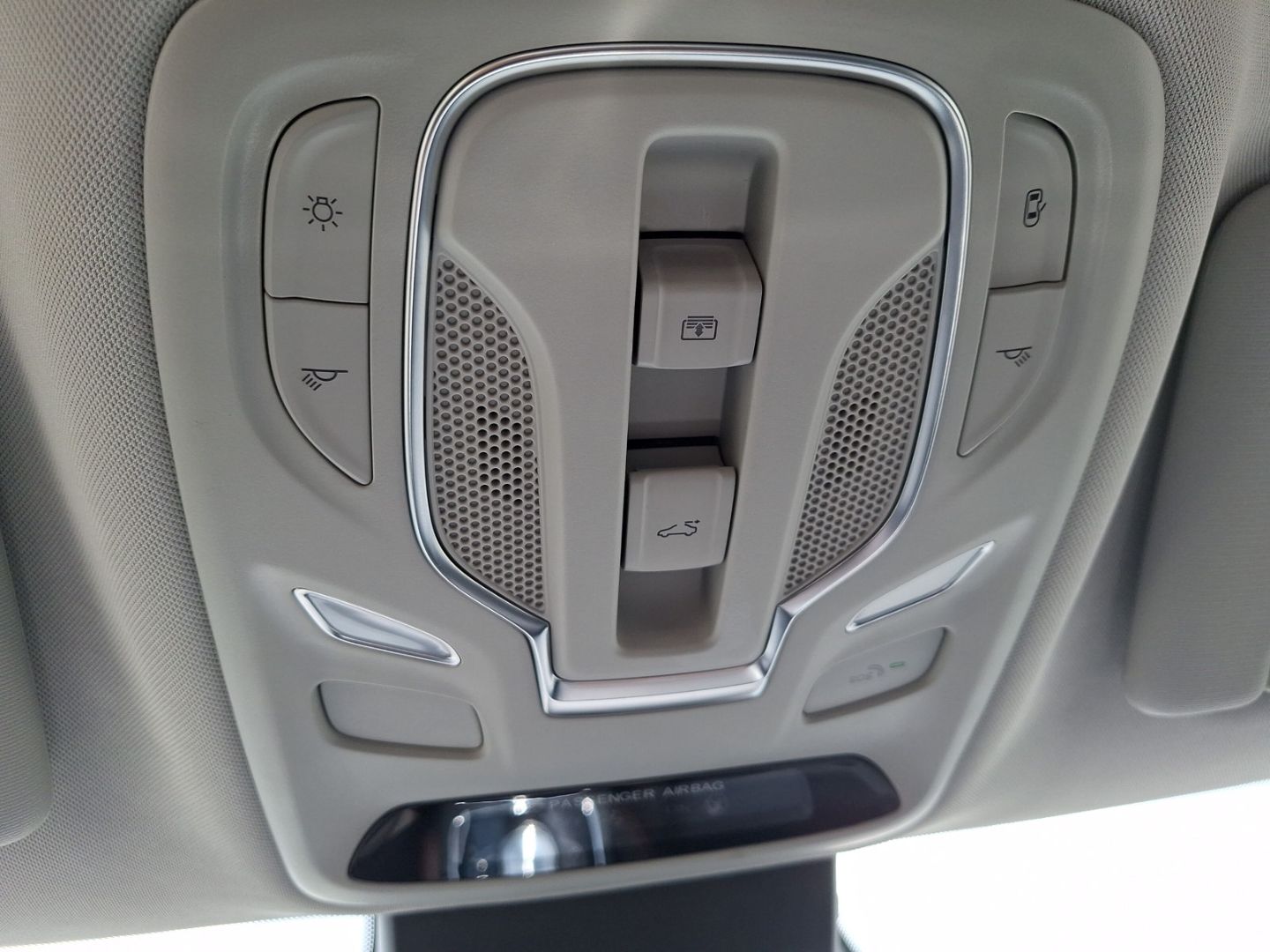 MG ZS EV MAXIMAL LUXERY NAVI PANORAMA LED PDC RFK