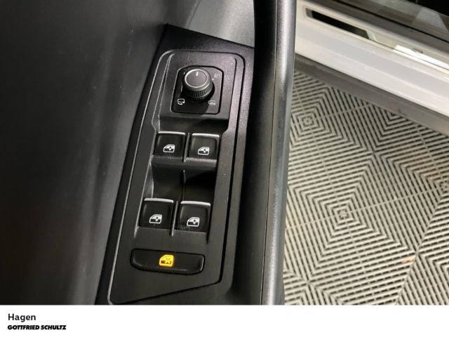 Volkswagen T-Roc 2.0 TSI DSG 4M - Samsaru's Car Outlet