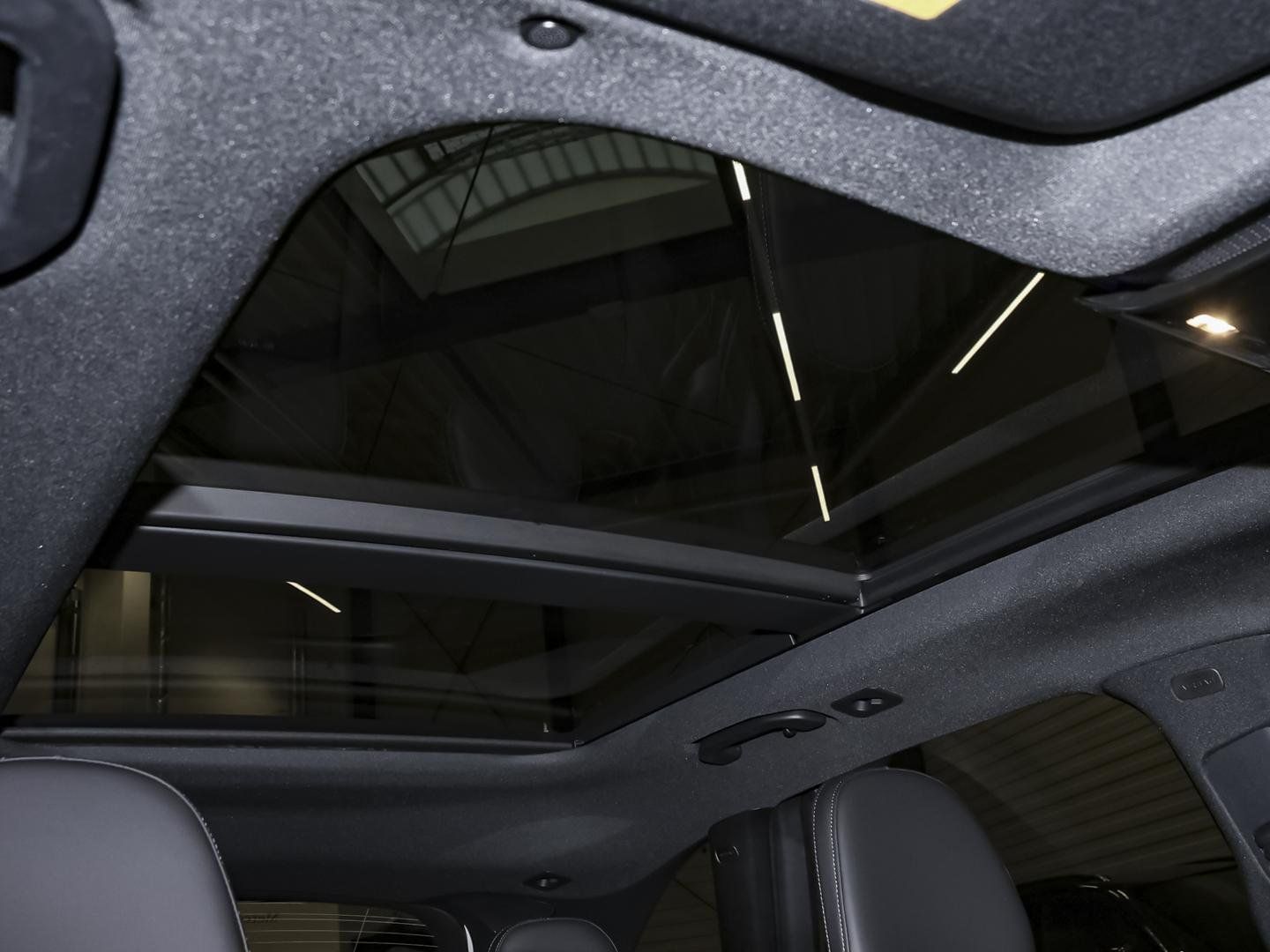 Mercedes-Benz GLC 450 d 4M AMG Digital-Light Pano 360°-K. AHK