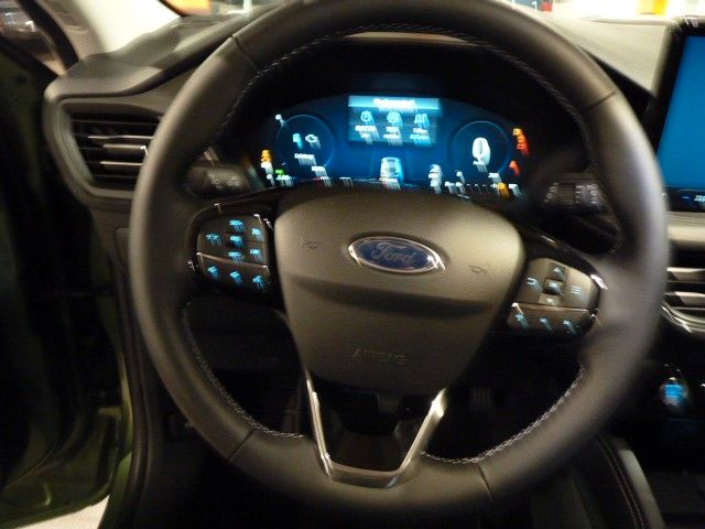 Ford Kuga Hybrid Active - Samsaru's Car Outlet