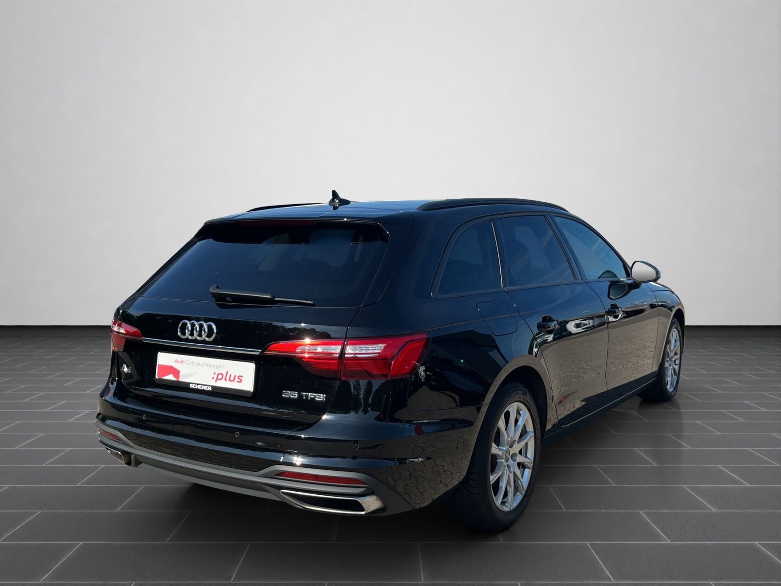 Audi A4 Avant 35 TFSI - Samsaru's Car Outlet