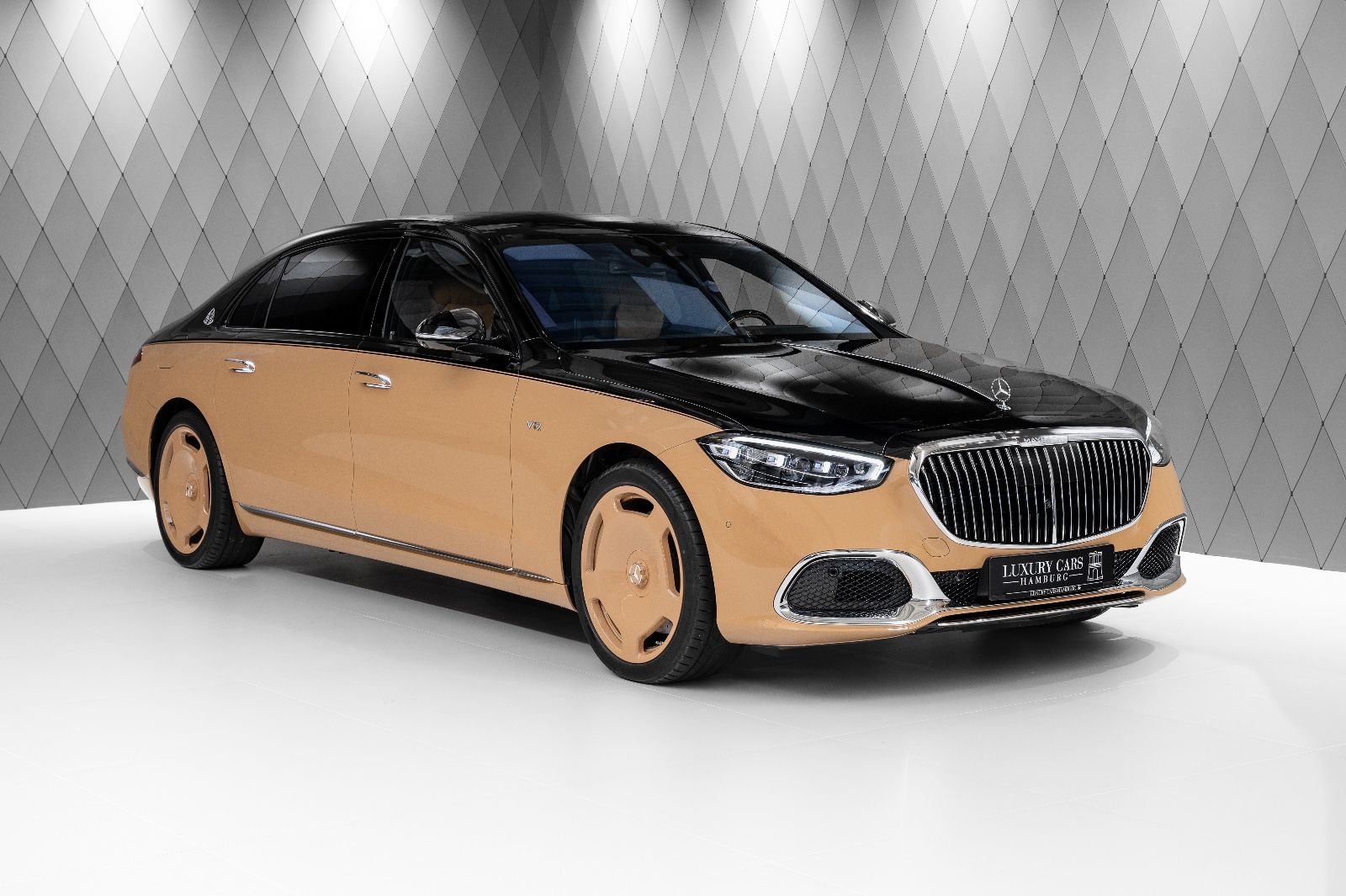 Mercedes-Benz S 680 Maybach - Samsaru's Car Outlet