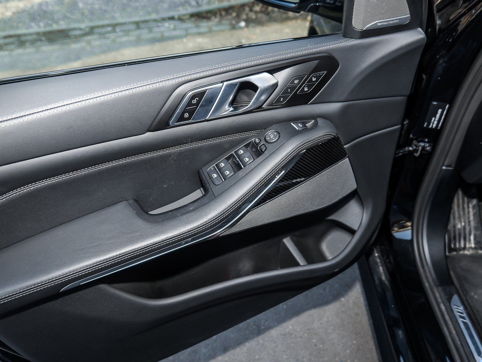 BMW X5 xDrive40d MSport + Pano + AHK + H/K + 22"
