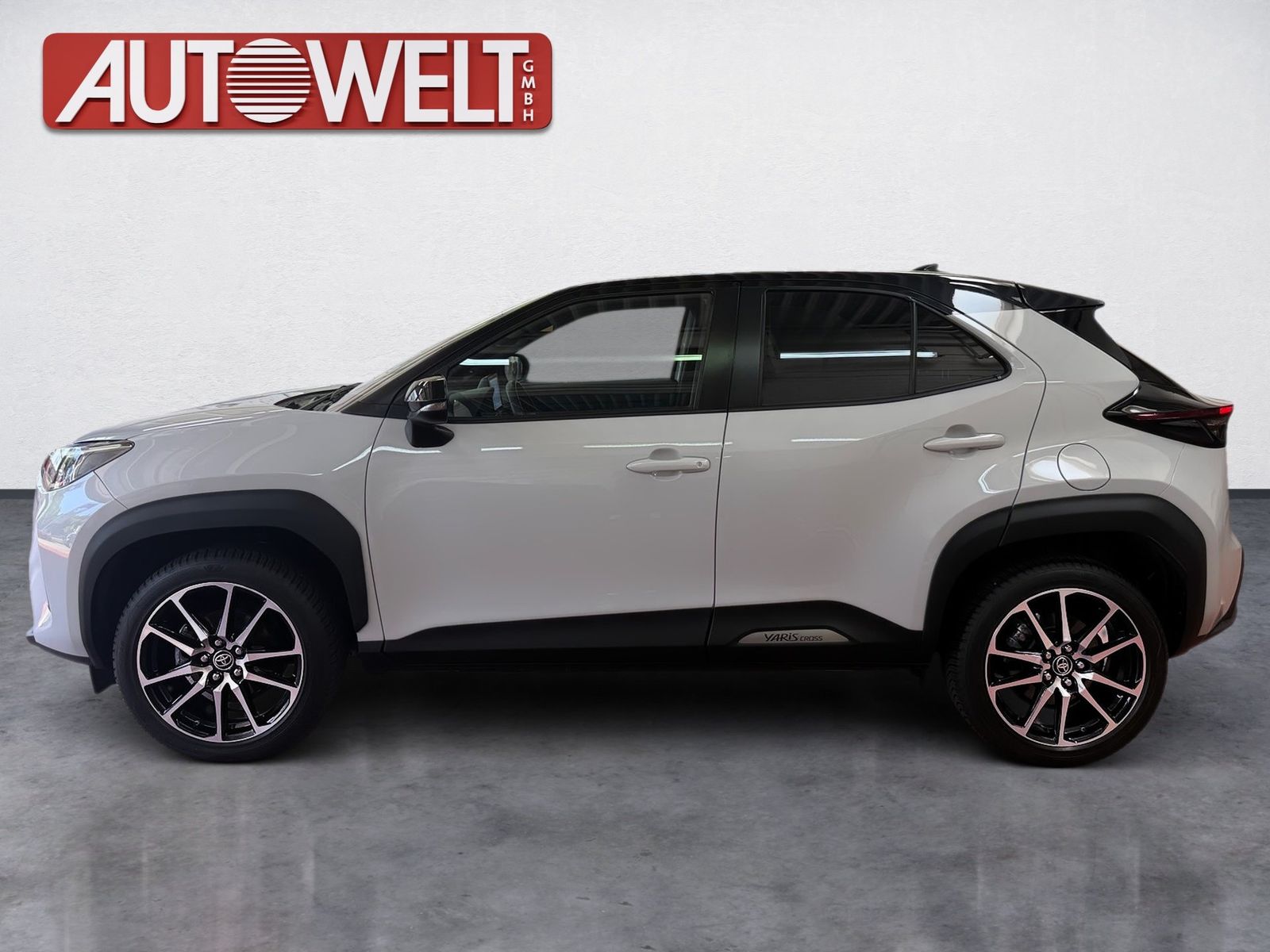 Toyota Yaris Cross 1.5 GR Sport HUD,KlimaA,LED,LM 18