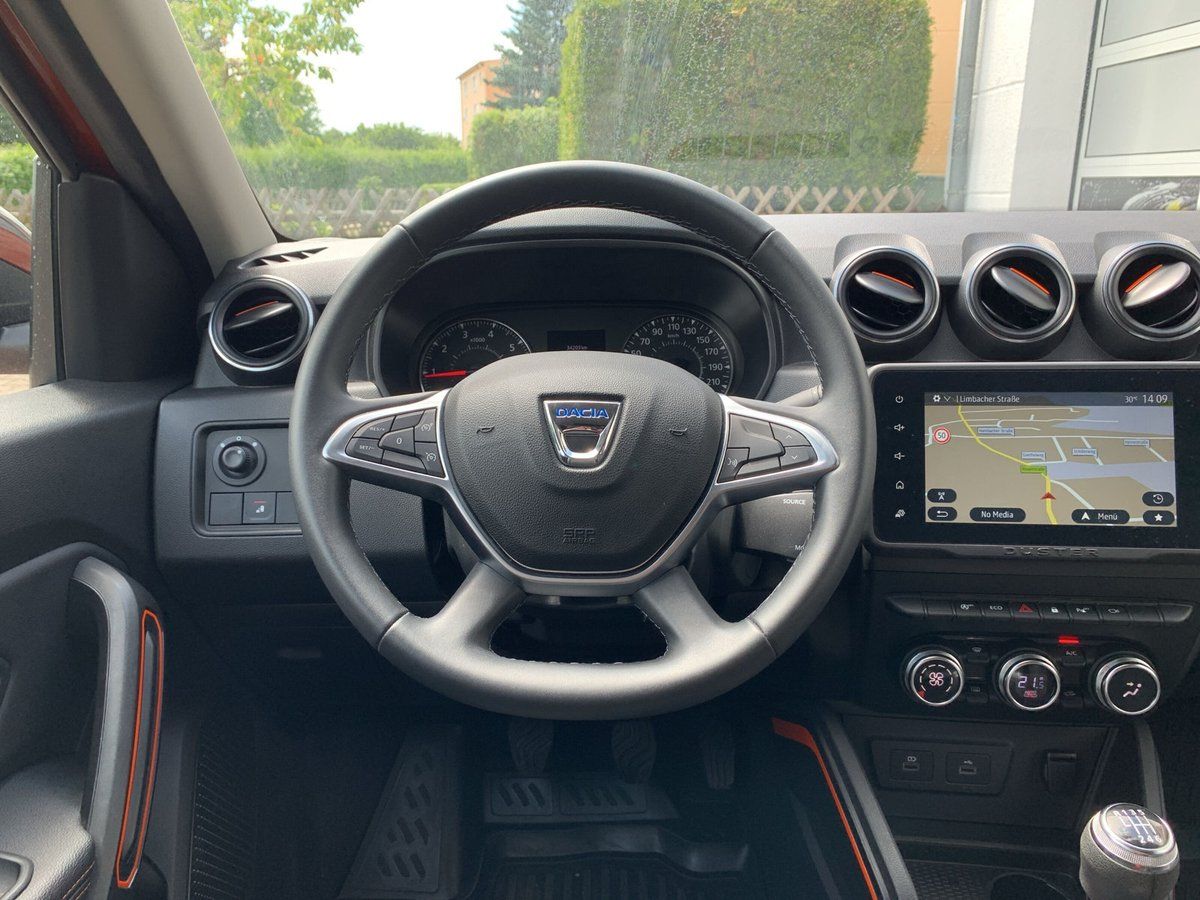Dacia Duster Extreme 1.3 TCe 130 - Samsaru's Car Outlet