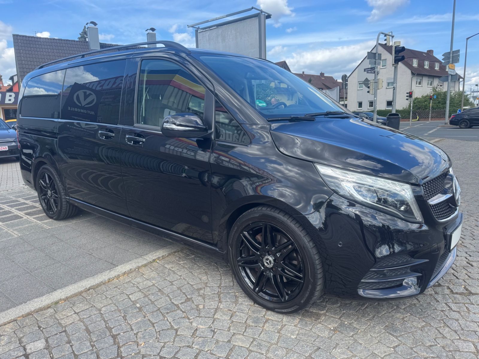 Mercedes-Benz V 250 d EXCLUSIVE EDITION - Samsaru's Car Outlet