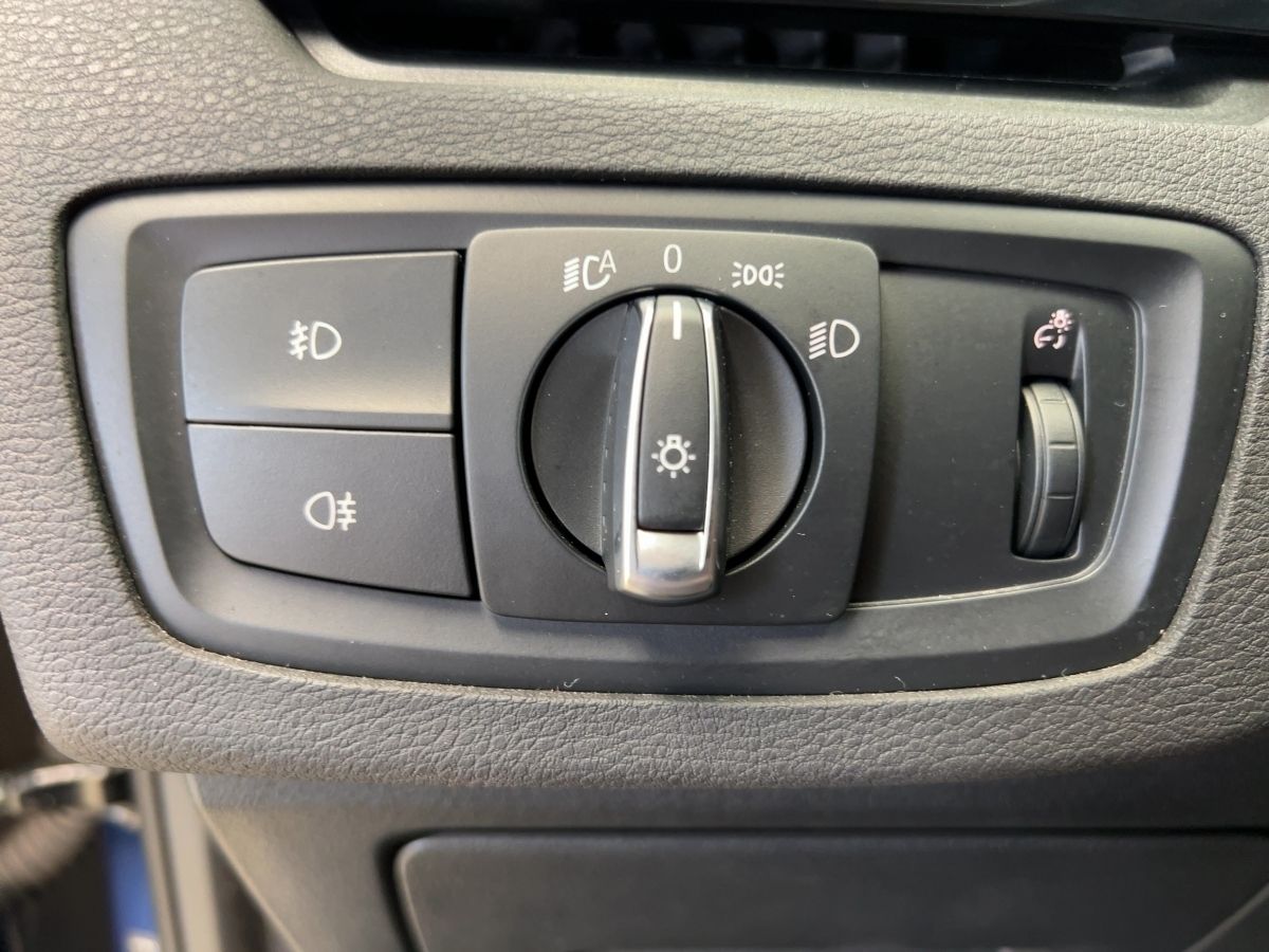 BMW X1 xDrive 2.0i Advantage - Samsaru's Car Outlet
