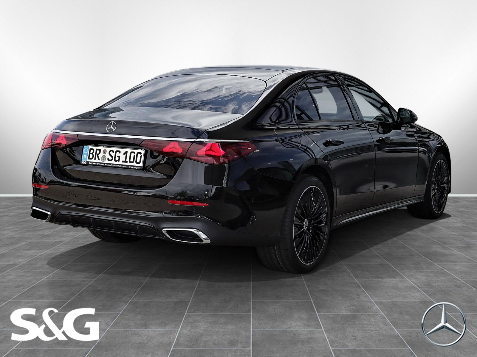 Mercedes-Benz E 220 d 4M AMG MBUX+360°+DIG-LED+Pano+AHK+Night