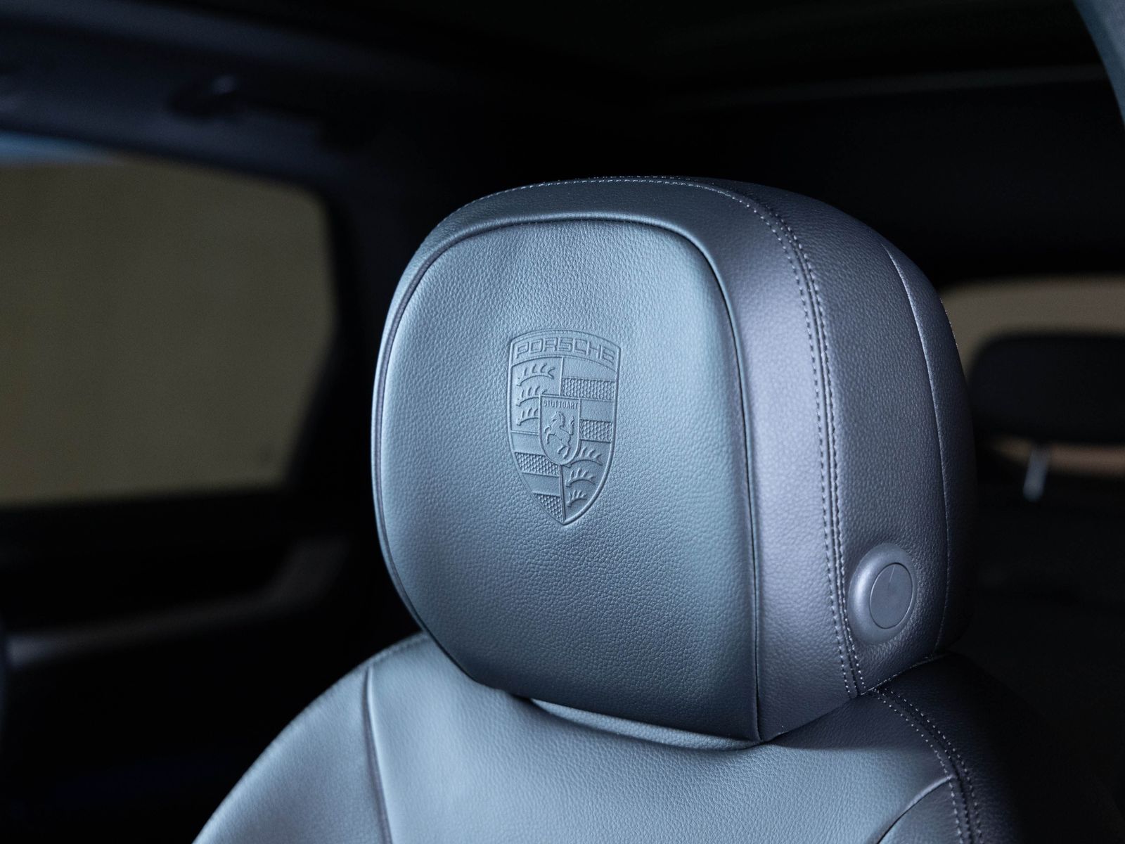Porsche Cayenne E-Hybrid Panoramadach Luftfederung