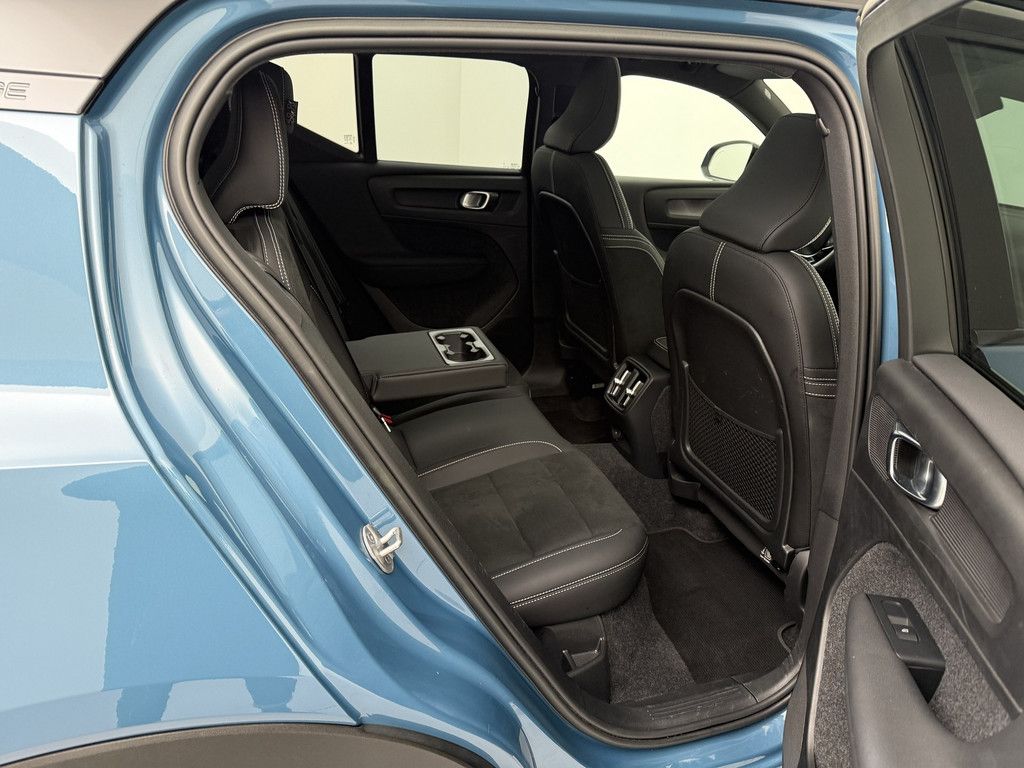 Volvo XC40 Ultimate AWD Recharge Pure Electric ACC LED