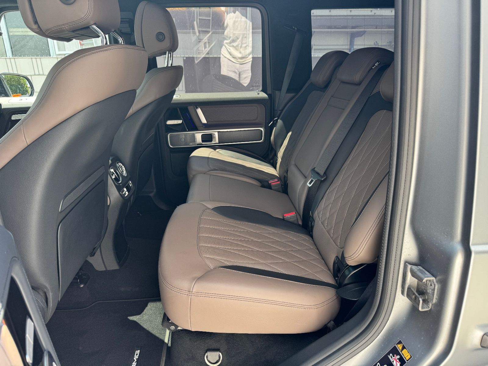 Mercedes-Benz G 500 AMG - Samsaru's Car Outlet