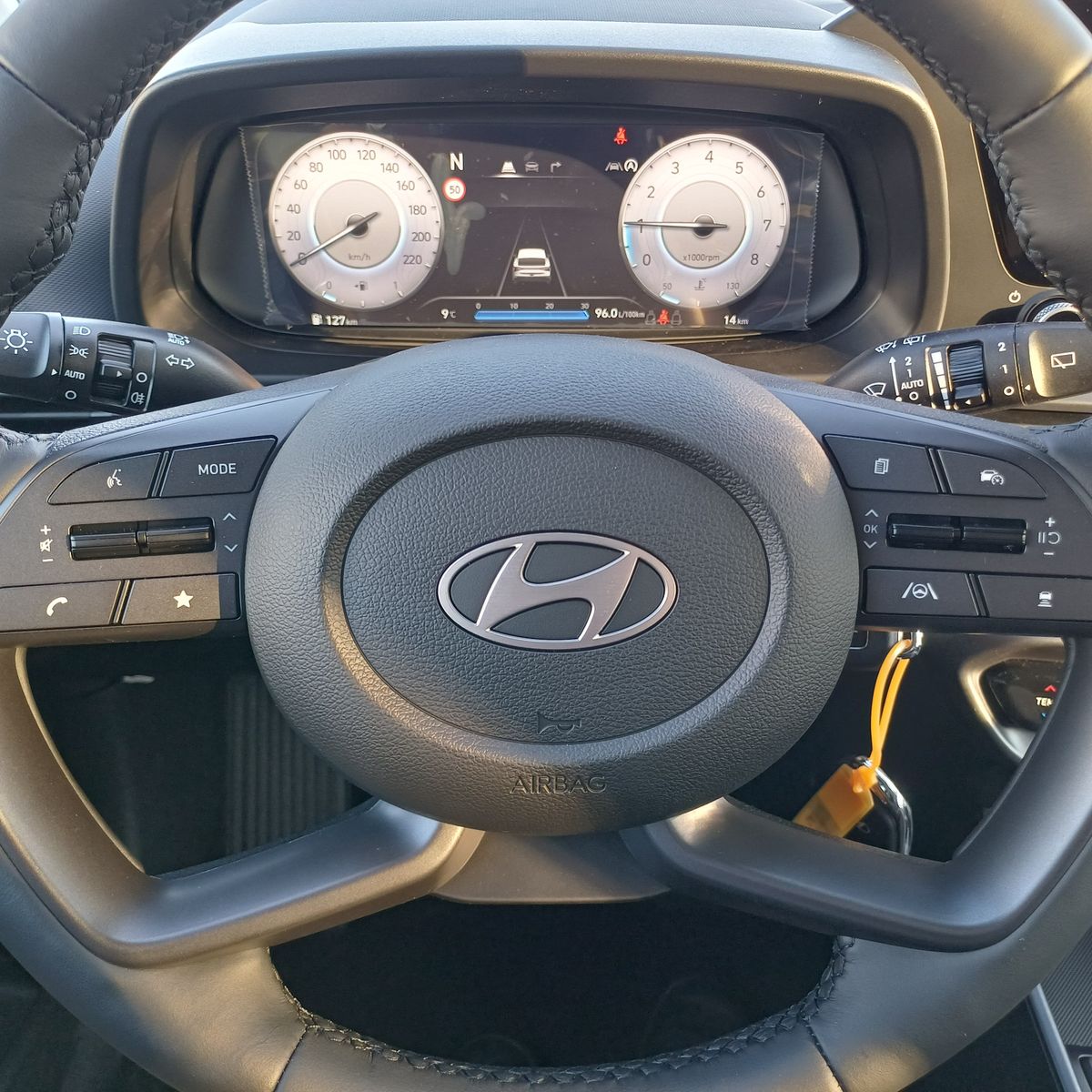 Hyundai i20 1.0T-GDi DCT TREND+ LED NAVI ACC WINTERP 16"