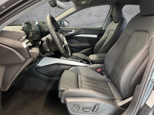 Audi A5 Avant TFSI qu. S line MATRIX AHK 19 TECH PRO