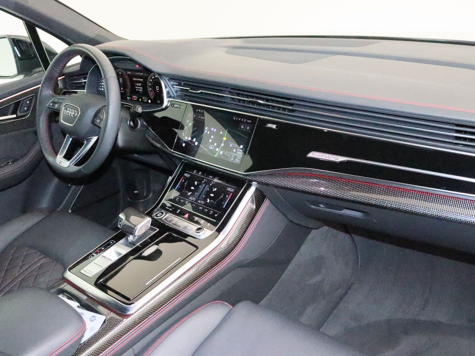 Audi Q7 50 TDI quattro competition plus AHK 360° PANO
