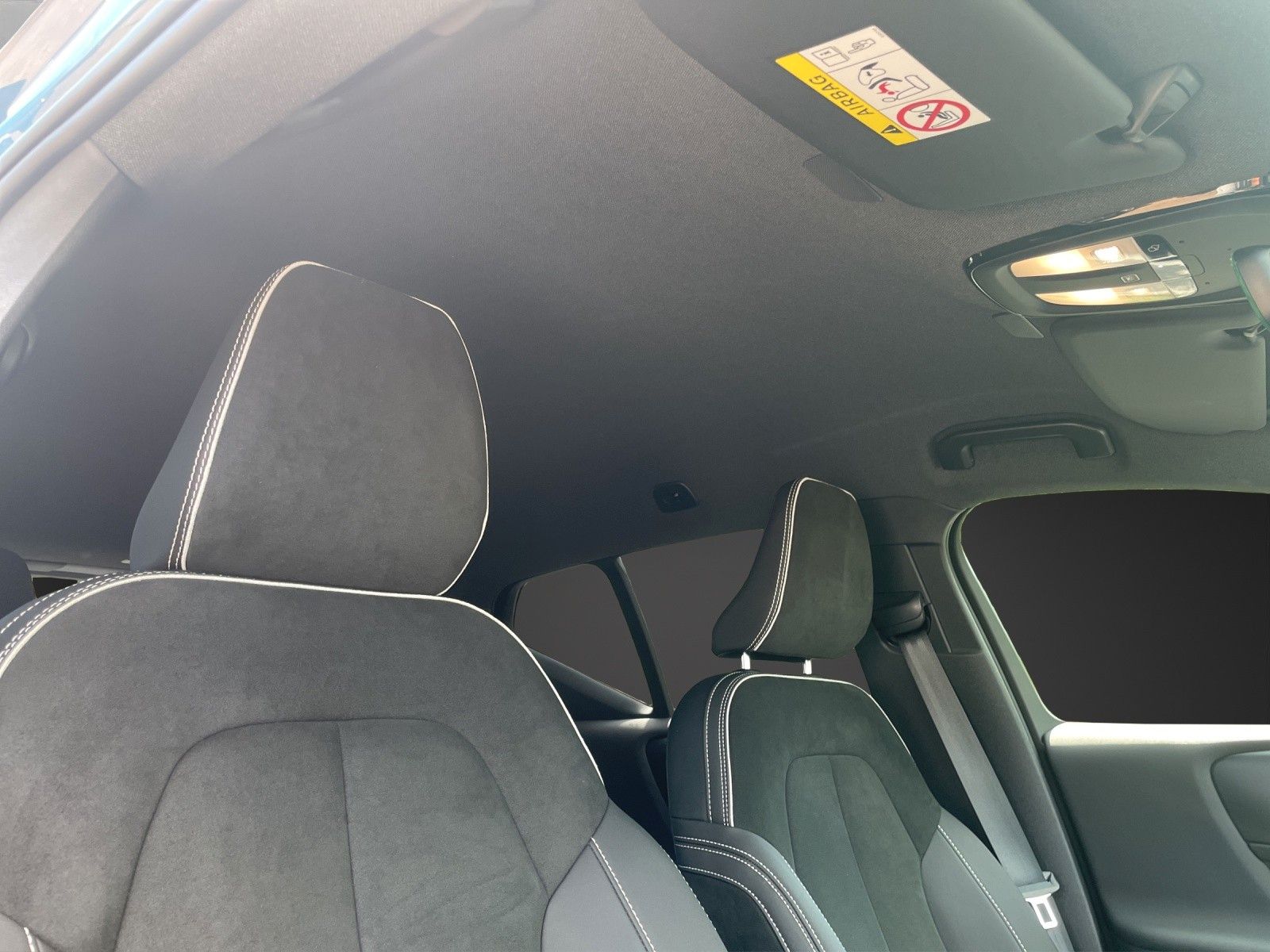 Volvo XC40 Recharge Twin Motor AWD Plus