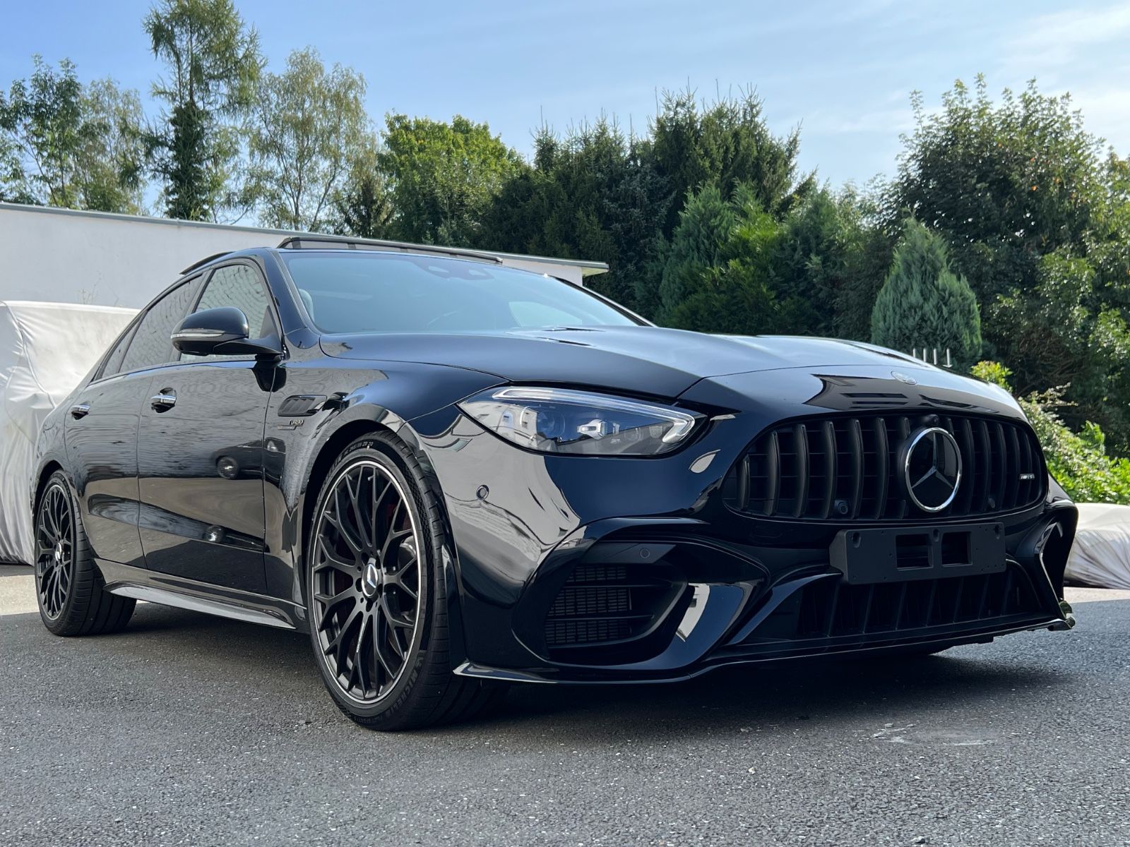 Mercedes-Benz C 63 S AMG - Samsaru's Car Outlet