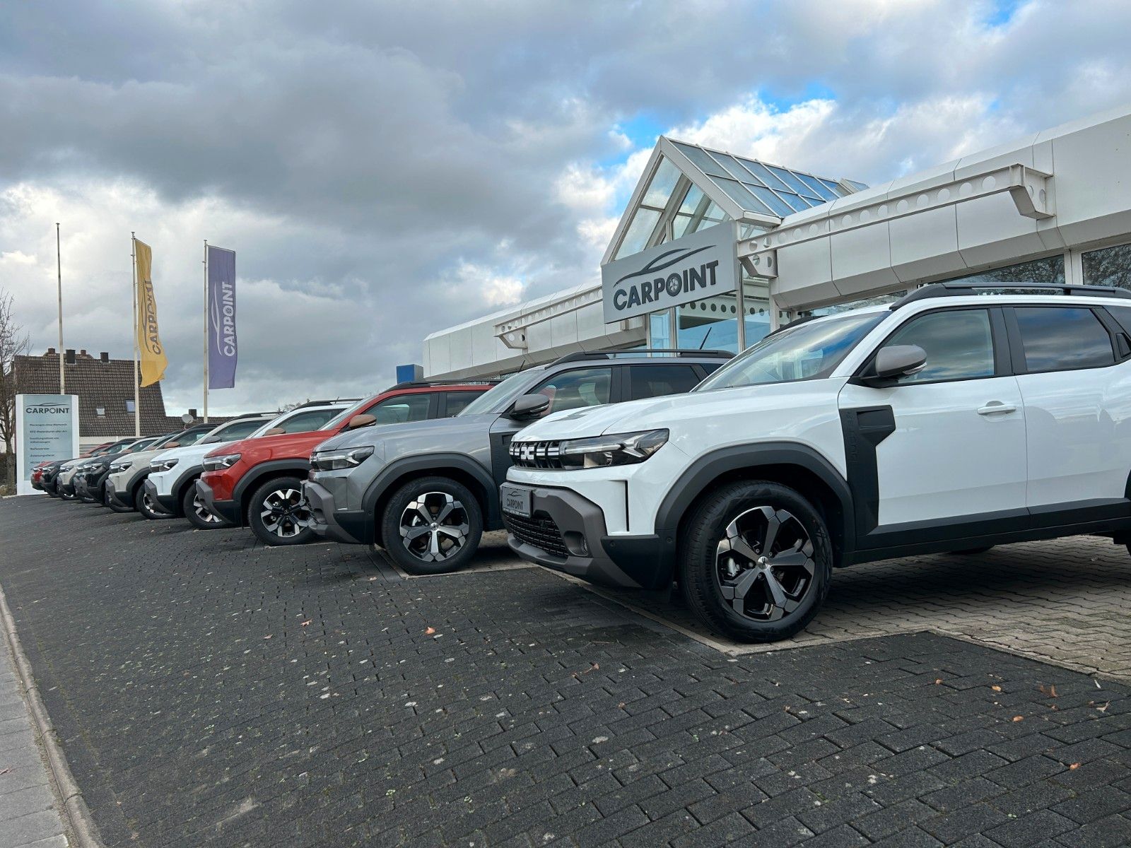 Dacia Duster Extreme TCe 130 4WD - Samsaru's Car Outlet