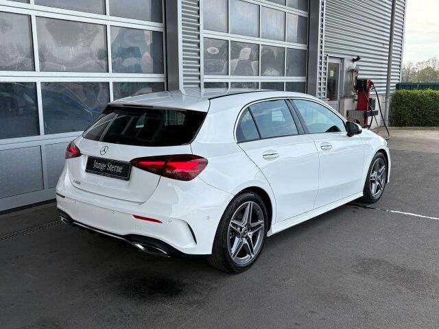 Mercedes-Benz A 180 AMG Line - Samsaru's Car Outlet