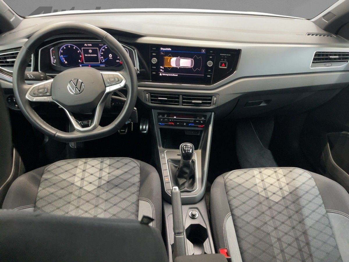 Volkswagen Taigo 1.0 TSI R-Line - Samsaru's Car Outlet