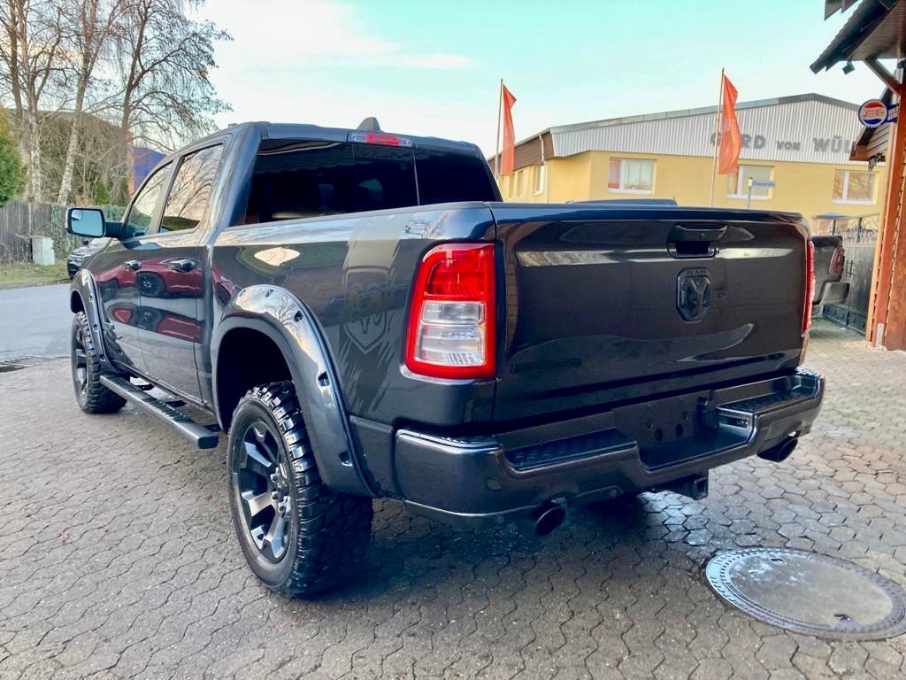 Dodge 1500 V8*LPG*OFF-ROAD*LED*AHK*LEDER*GARANTIE*TOP
