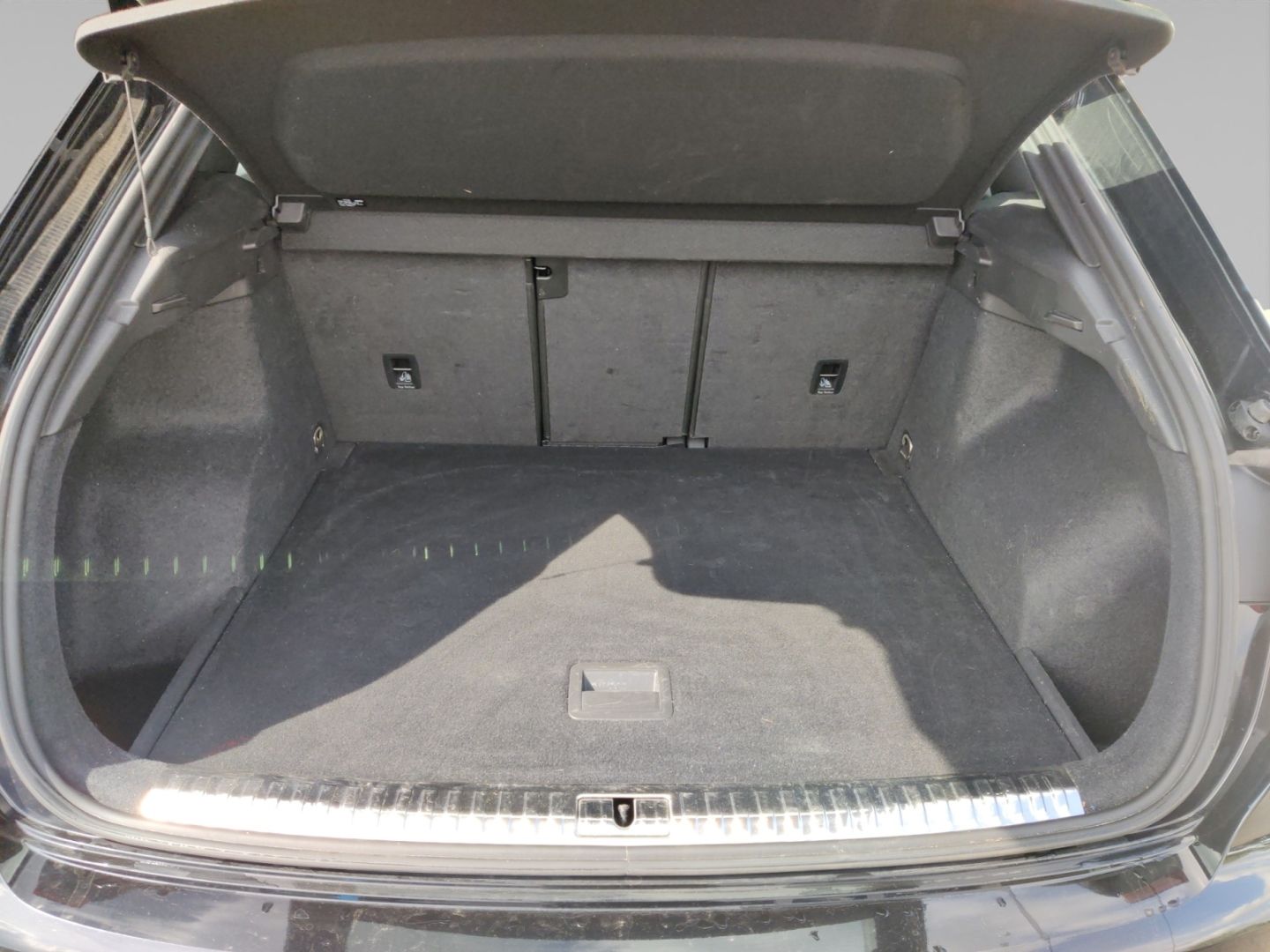 Audi Q3 35 TDI quattro S line - Samsaru's Car Outlet