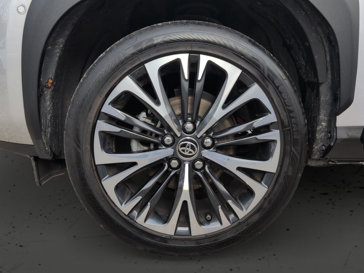 Toyota Yaris Cross Hybrid FWD Elegant Navi LED El. Heck